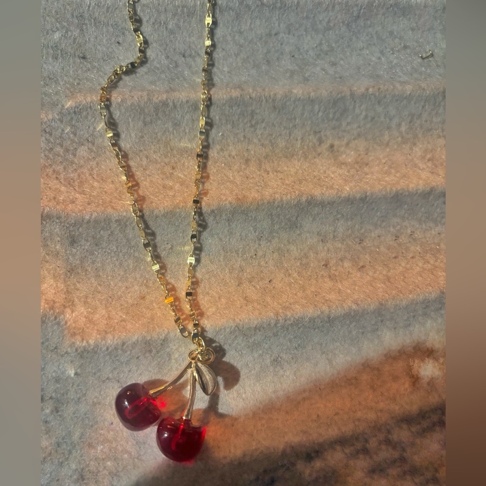 LISA SAYS GAH Cherry Earrings French necklace - Picture 6 of 7